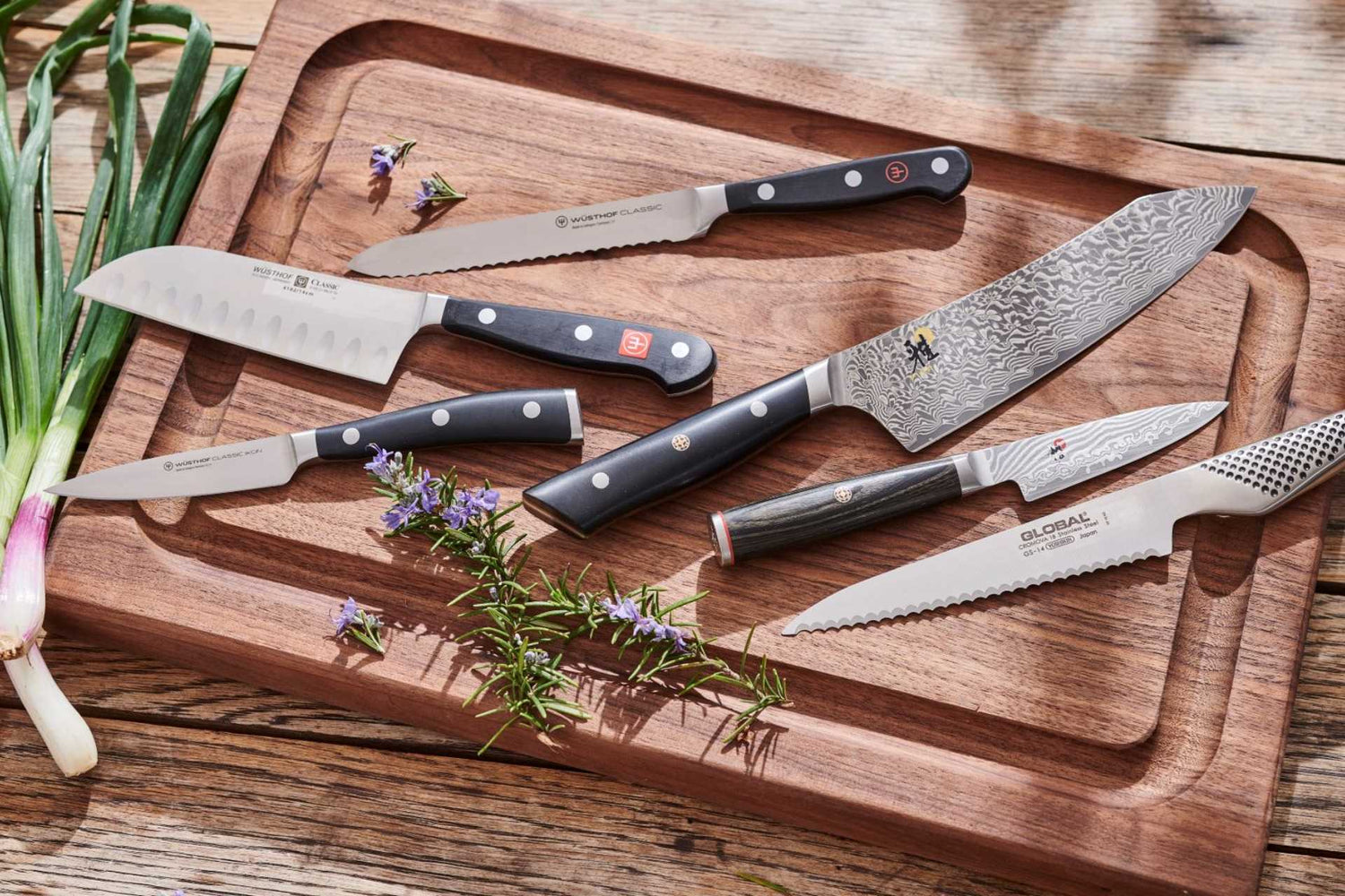 How to Choose the Perfect Kitchen Knife: A Guide for Home Cooks and Professionals