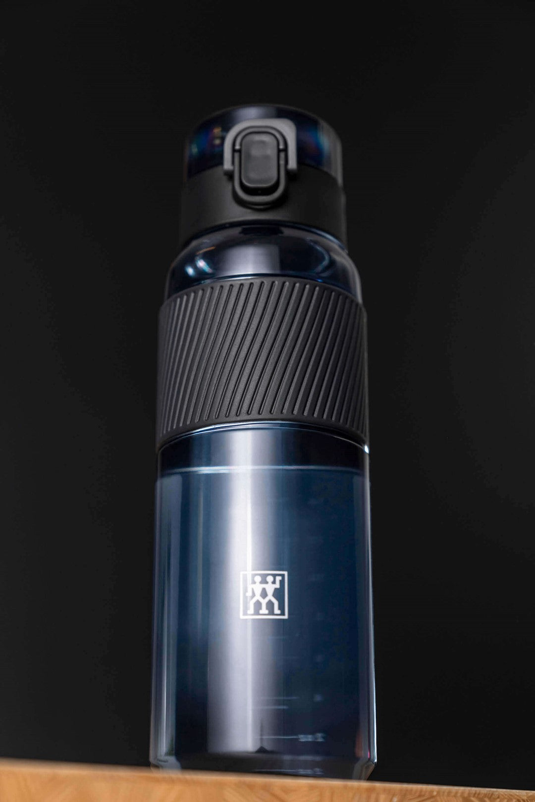 ZWILLING BOTTLE Tritan-Flasche 680 ml, schwarz