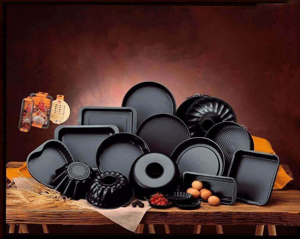 BALLARINI PATISSERIE Forma do babki ze stożkiem 23 cm