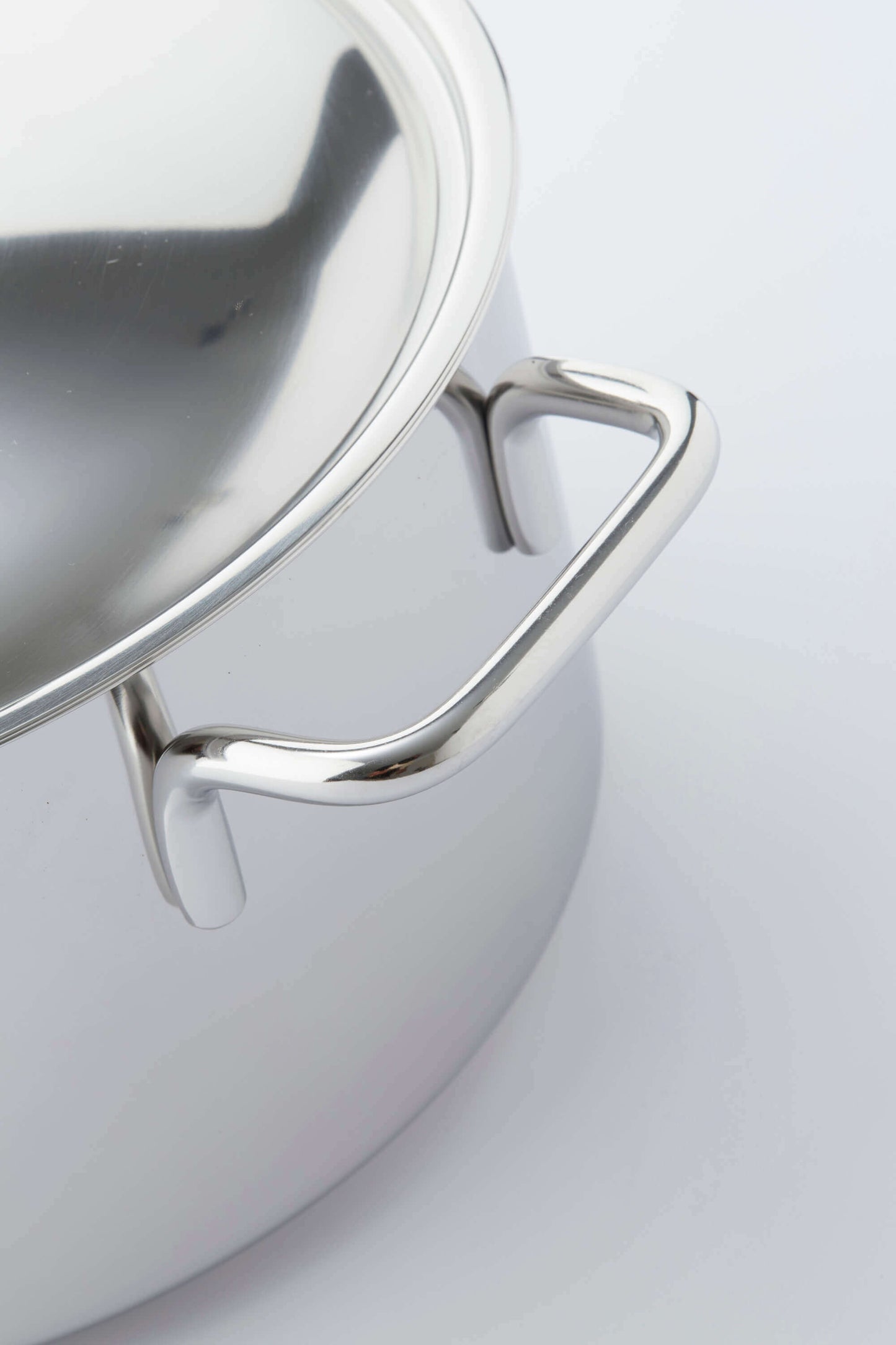 DEMeyERE APOLLO 7 Topf mit Deckel 2,2 l