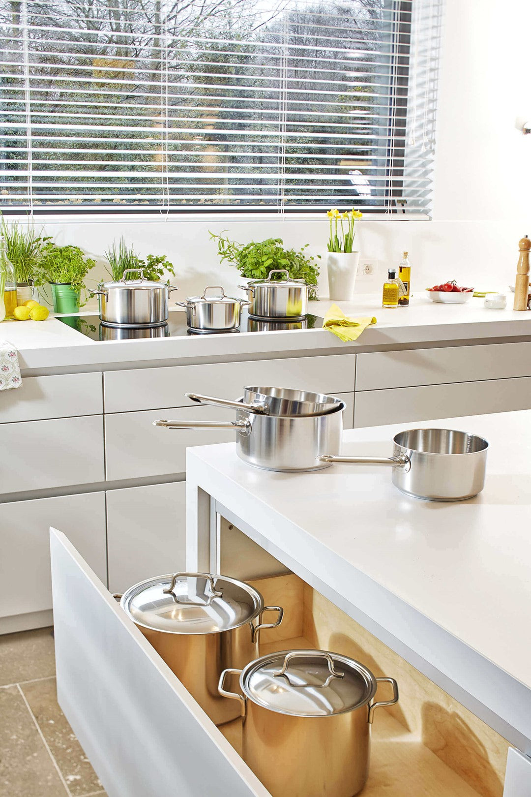 DEMeyERE APOLLO 7 Rondelek mit Deckel 1,5 ltr