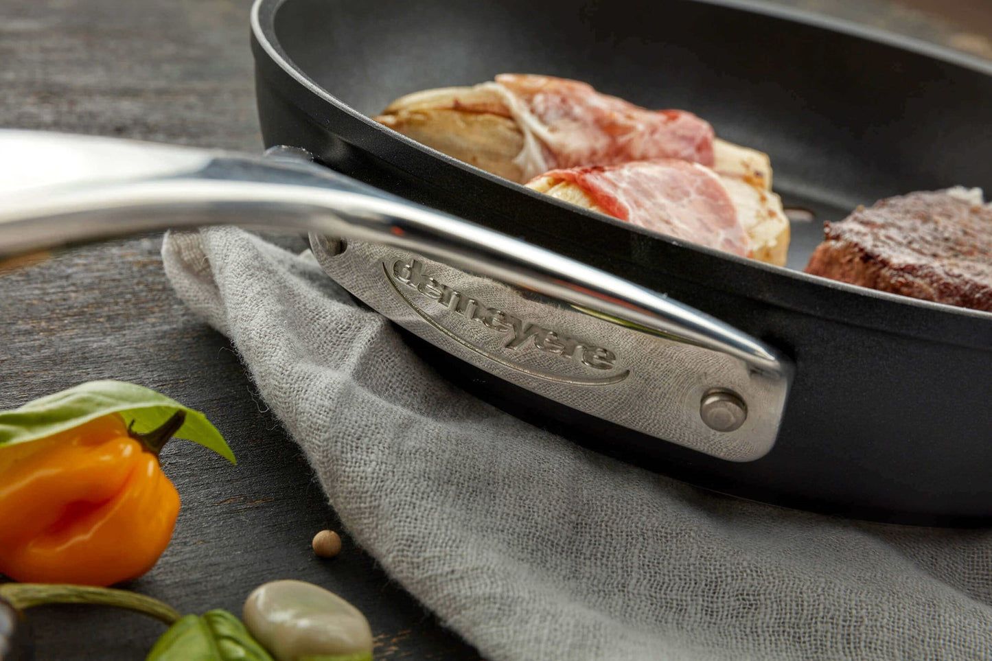 DEMEYERE ALU PRO 5 Flachpfanne 26 cm