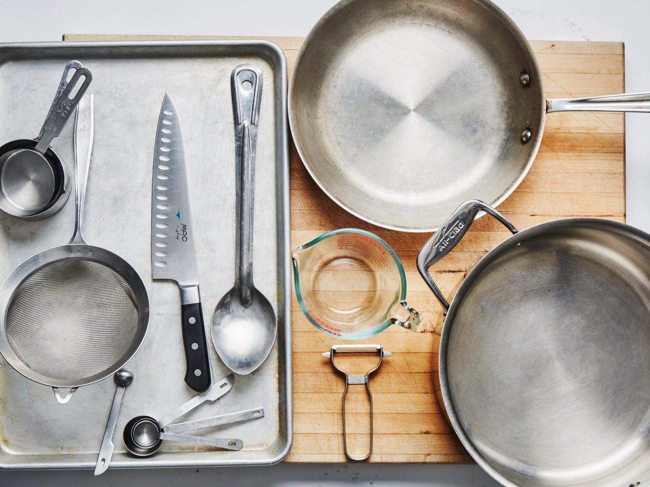 Essential Kitchen Tools Every Cook Should Own