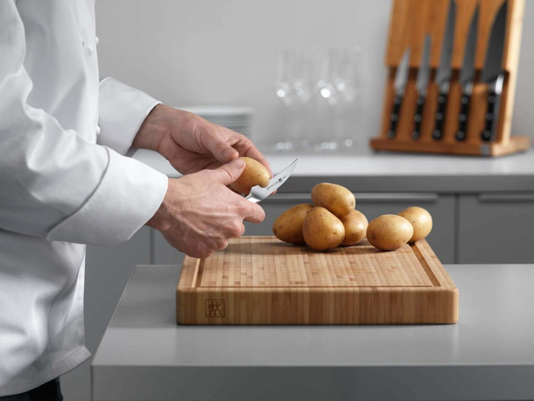ZWILLING FOUR STAR Nóż do obierania warzyw 7 cm