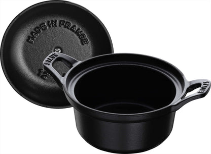 STAUB LA COQUETTE Garnuszek żeliwny okrągły 2.45 ltr, czarny