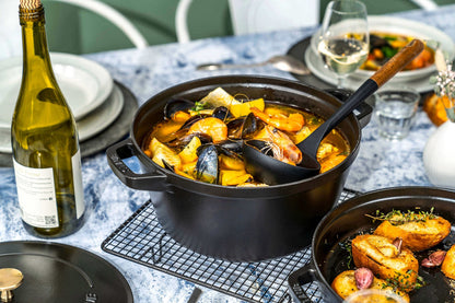 STAUB Zestaw 2 naczyń + pokrywka 24 cm czarny