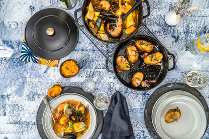 STAUB Zestaw 3 naczyń + pokrywka 24 cm czarny