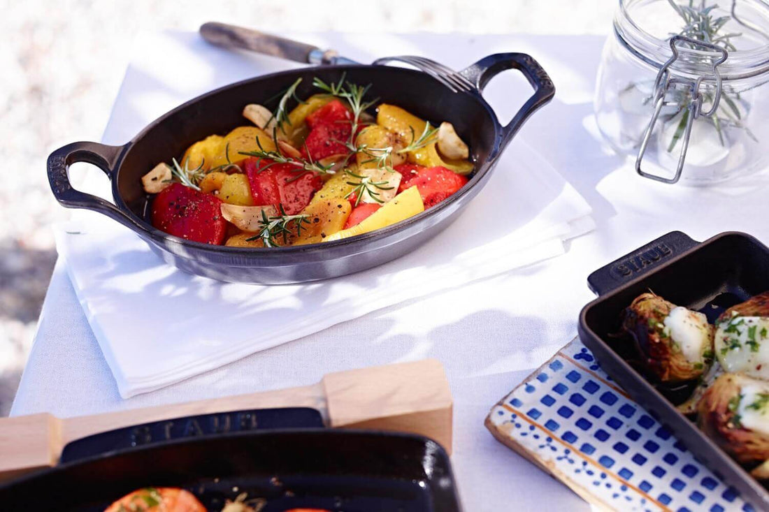 STAUB Owalne mini naczynie do pieczenia i zapiekania 250 ml, grafitowy